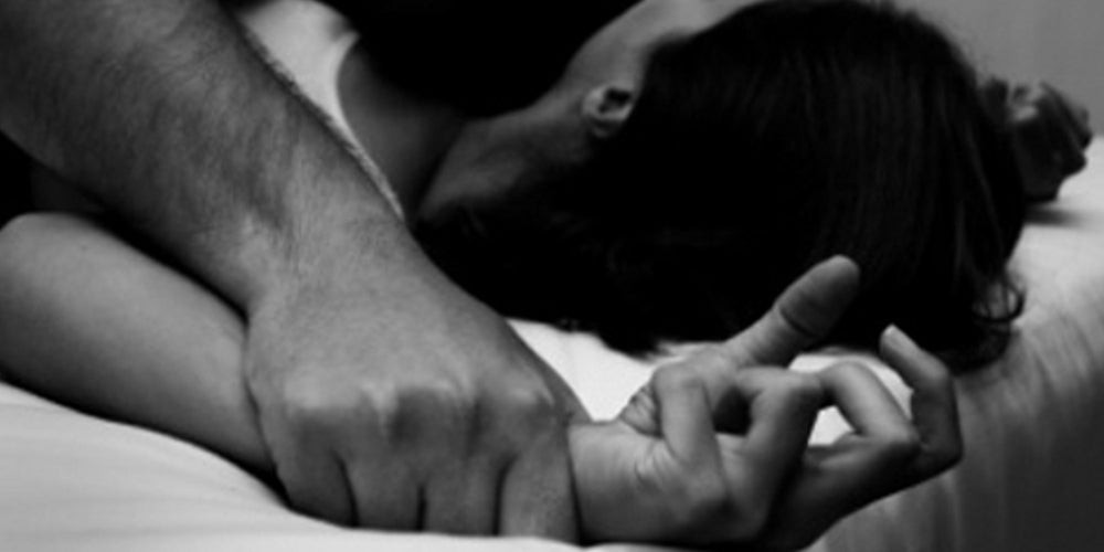 Σοκ: Επνιξε με κασκόλ την πρώην του άνδρα της – Συγκλονιστικά στοιχεία